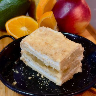 Торт Напалеон з яблуками 