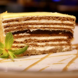 Медовик (160 г)