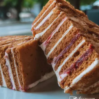 Медовик (200г)