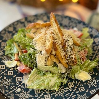 Салат Цезар (270г)