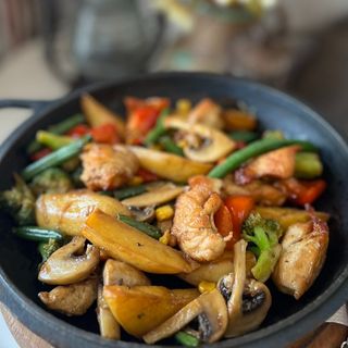 Пательня з куркою (310г)