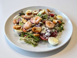 Салат Цезар з креветками (250г)