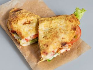 Паніні з куркою та беконом (250г)