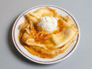 Млинці сюзет з апельсиновим соусом (350г)