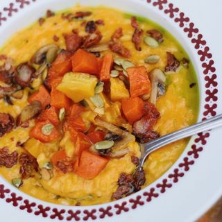 Різото з печеним гарбузом, беконом та зеленим маслом