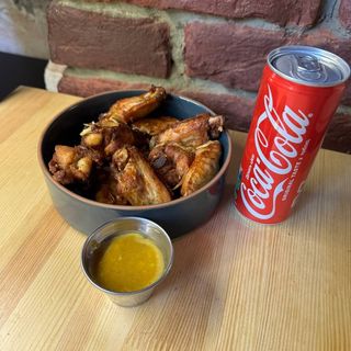 Крильця курячі " California Chicken " + Coca Cola