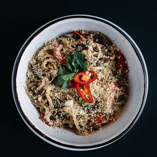 Локшина удон з грибами та овочами (350 г)