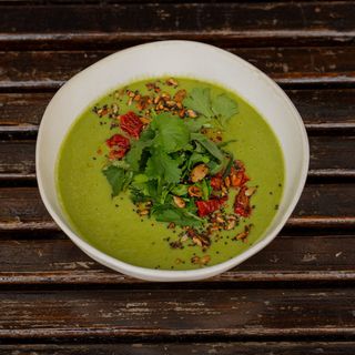 Суп-пюре з зеленого горошку та квасолі Ясь з в'яленими томатами і пряними травами (350 г)