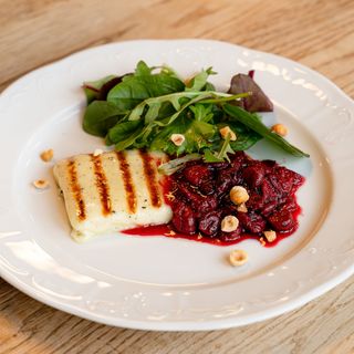 Грильований сир халумі 