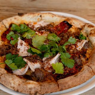 Піца м'ясна Fabbrica