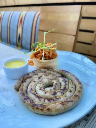 Фірмові ковбаски (250г)