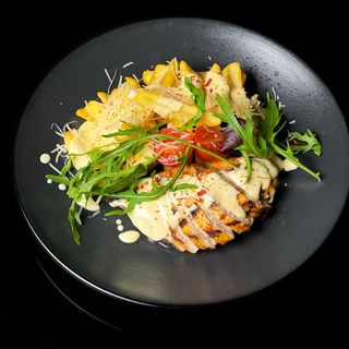 Куряче філе під сирним соусом (350 г)