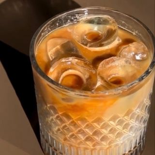 Айс лате з домашньою карамеллю