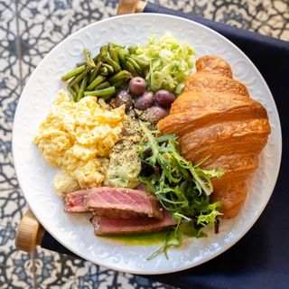 Середземноморський сніданок