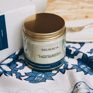 Свічка з ароматом десерту