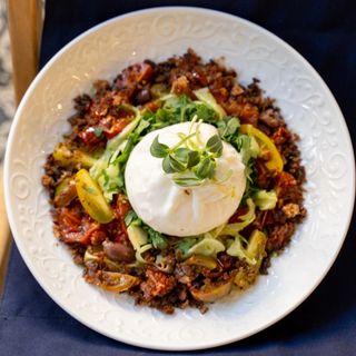 Салат з буратою