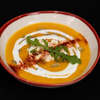 Гарбузовий крем-суп з бринзою