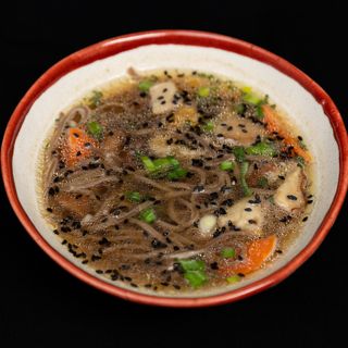 Суп з білими грибами та лисичками