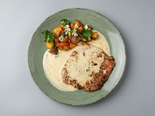 Тонкий стейк з полядвиці