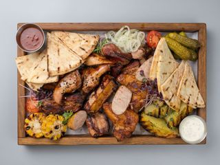 Дошка «Мʼясний мікс»