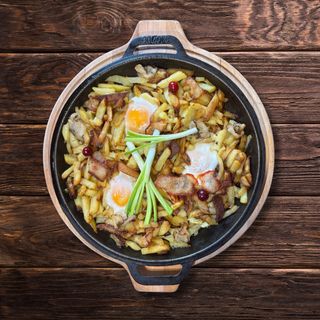 Гуцульська сковорідка на компанію, 840 г