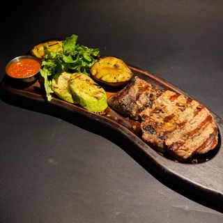 Стейк з ошийка