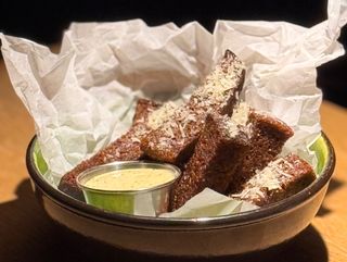 Бородінські шпали