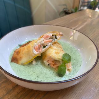 Штрудель з лососем і сиром (340г)