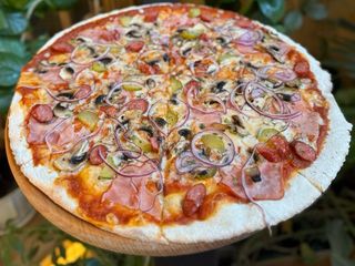 Піца Мисливська