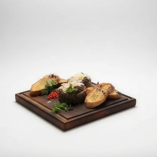 ЯЛОВИЧИЙ ТАРТАР ІЗ ТРЮФЕЛЬНОЮ ПАСТОЮ