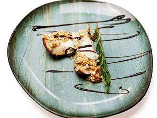 Груша запечена з сиром дор блю (190г)