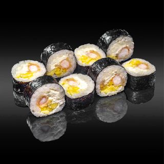 Футомак з креветкою в темпурі та манго