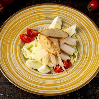 Салат Цезар (300г)