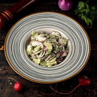 Салат з куркою (300г)