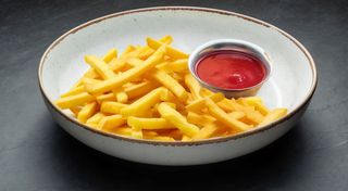 Картопля фрі (150/50г)