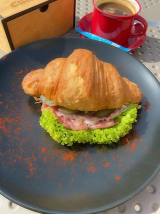 Круасани з прошуто (180г)