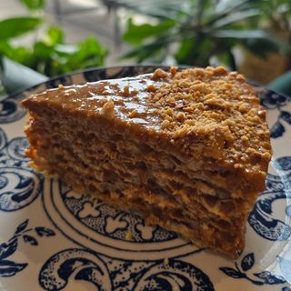 Торт вафельний