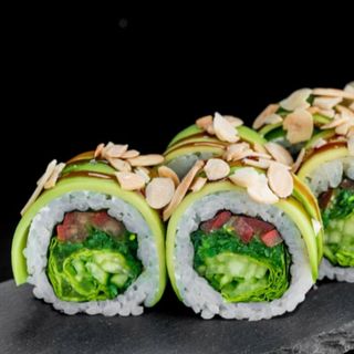 Рол Овочевий дракон (300г)