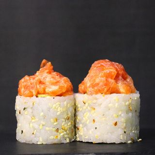 Спайсі Рол з лососем (300гр)