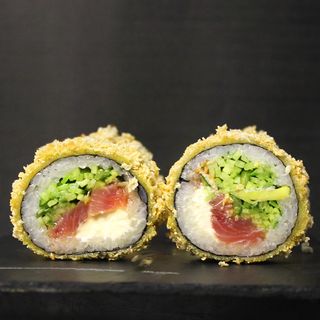 Смажений Рол з тунцем та крем-сиром (300г)