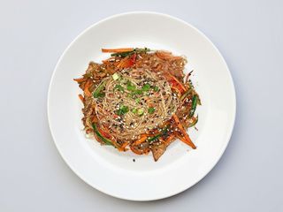 Фунчоза зі свининою