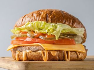 Чізбургер з курячою котлетою ХL