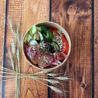 Боул з хамоном та овочами