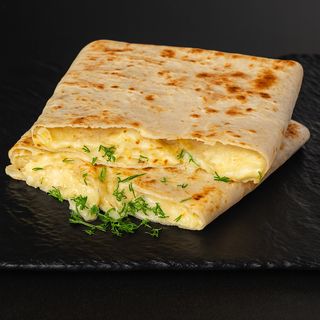 Гриль-лаваш З сиром і зеленню