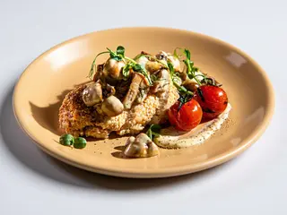 Куряче філе з сиром в кунжуті (340г)