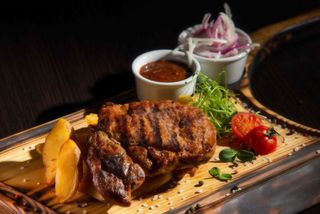 Шматок вепра (200/100/30г)