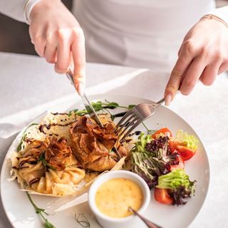 Млинці з шинкою та сиром (295/30г)