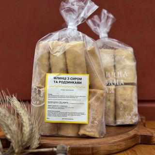 Млинці з сиром та родзинками (500г)