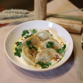 Маріупольські смажені вареники з бараниною (220г)