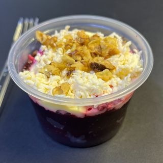 Буряк з плавленим сиром та волоським горіхом.(260гр)